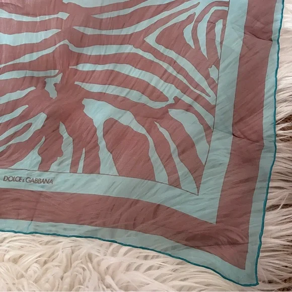 Vintage Dolce and Gabbana Foulards Silk Scarf Neck Zebra Tiger Stripe Italy - Picture 5 of 11